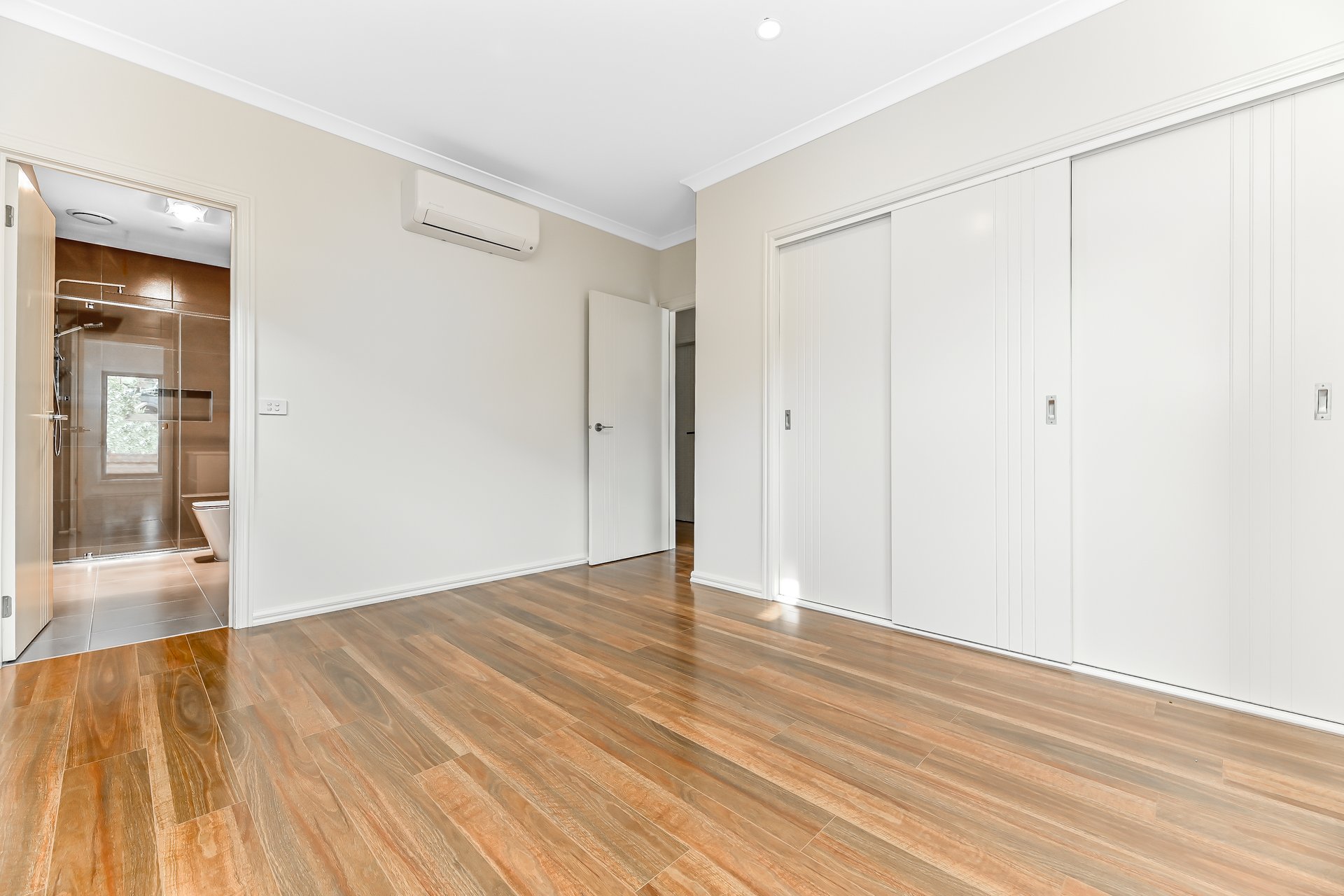17B Gateshead Drive, Wantirna South image 4
