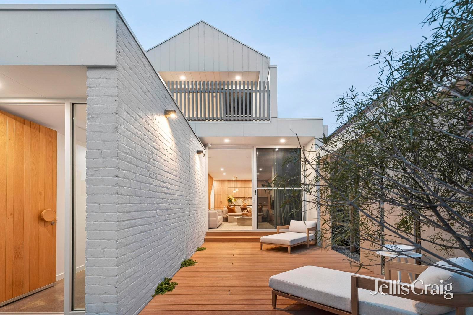 17B Price Street, Newtown image 2