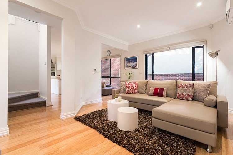 Property Gallery Thumbnail 3