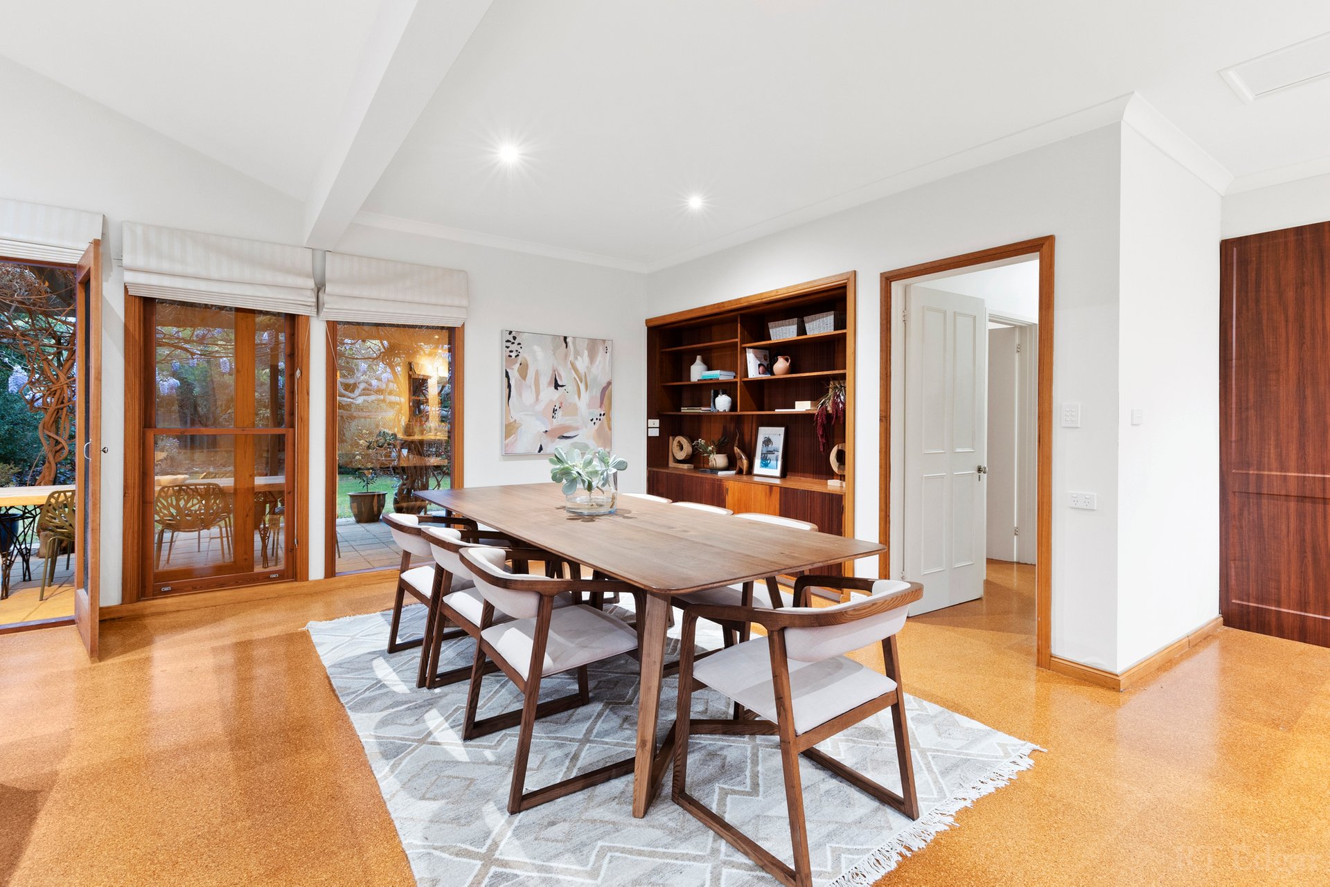 Property Gallery Thumbnail 6