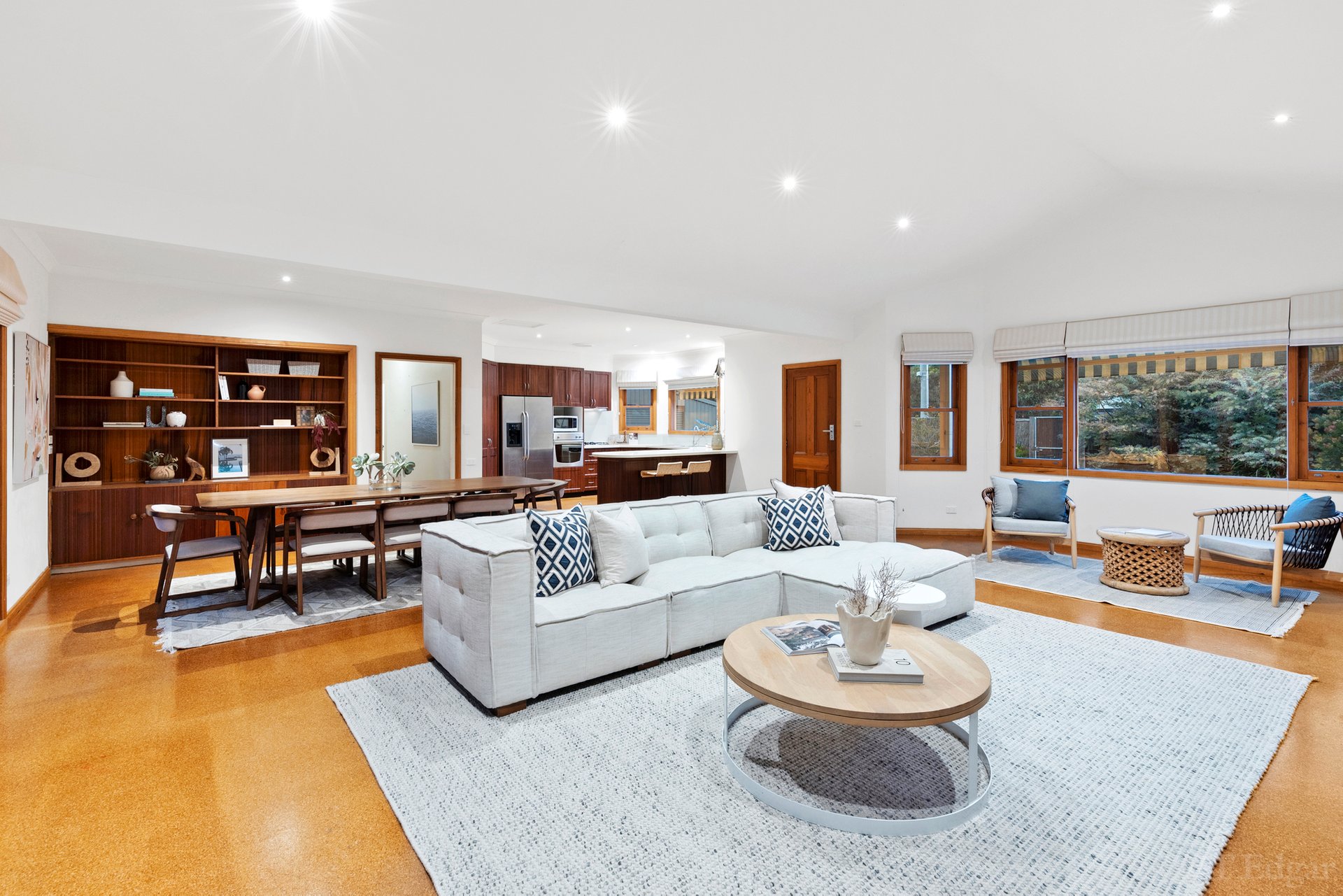 Property Gallery Thumbnail 7