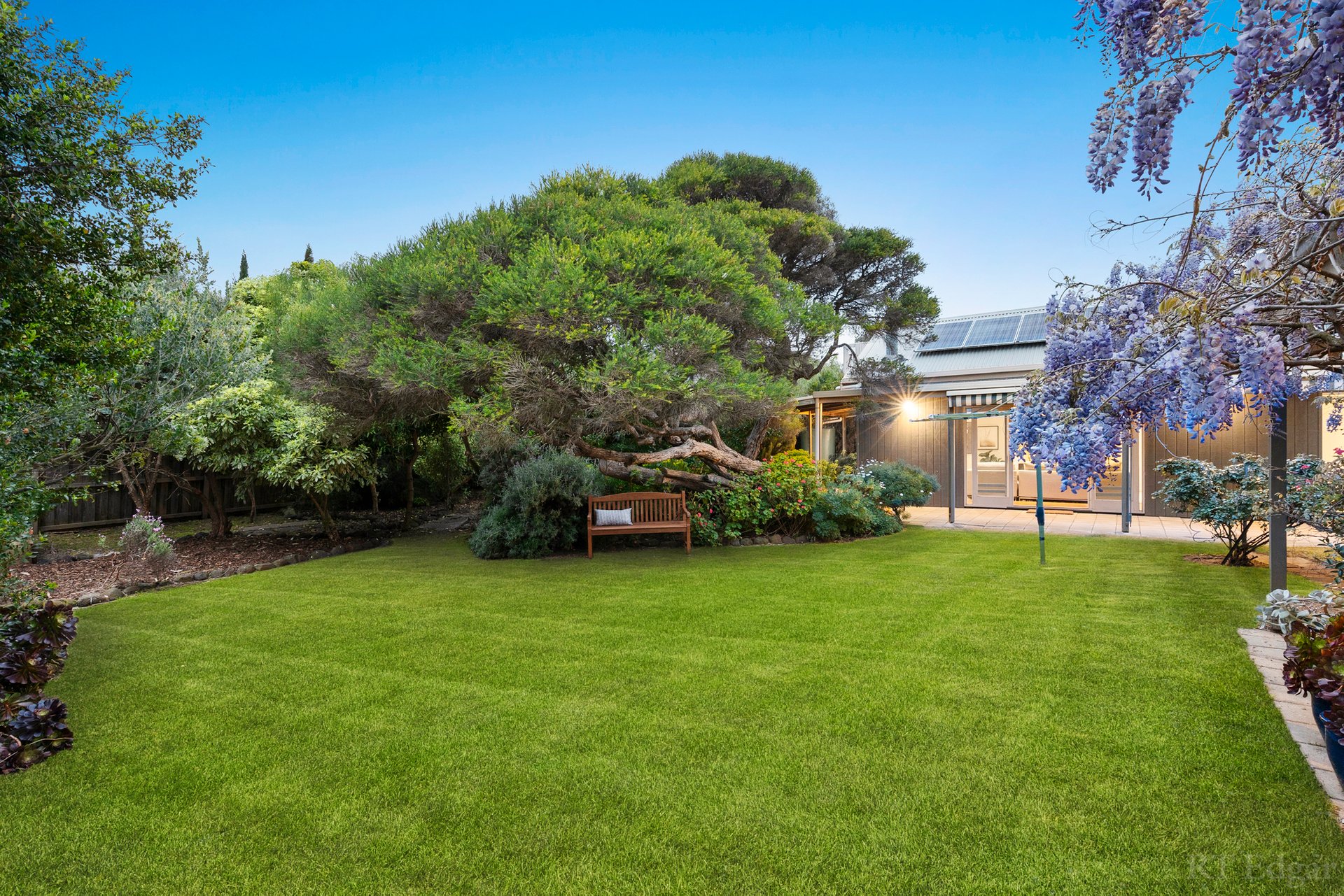 Property Gallery Thumbnail 17