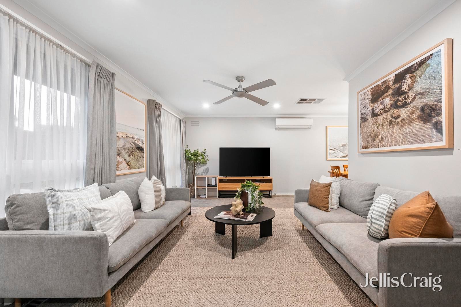 18 Alawara Drive, Mooroolbark image 2