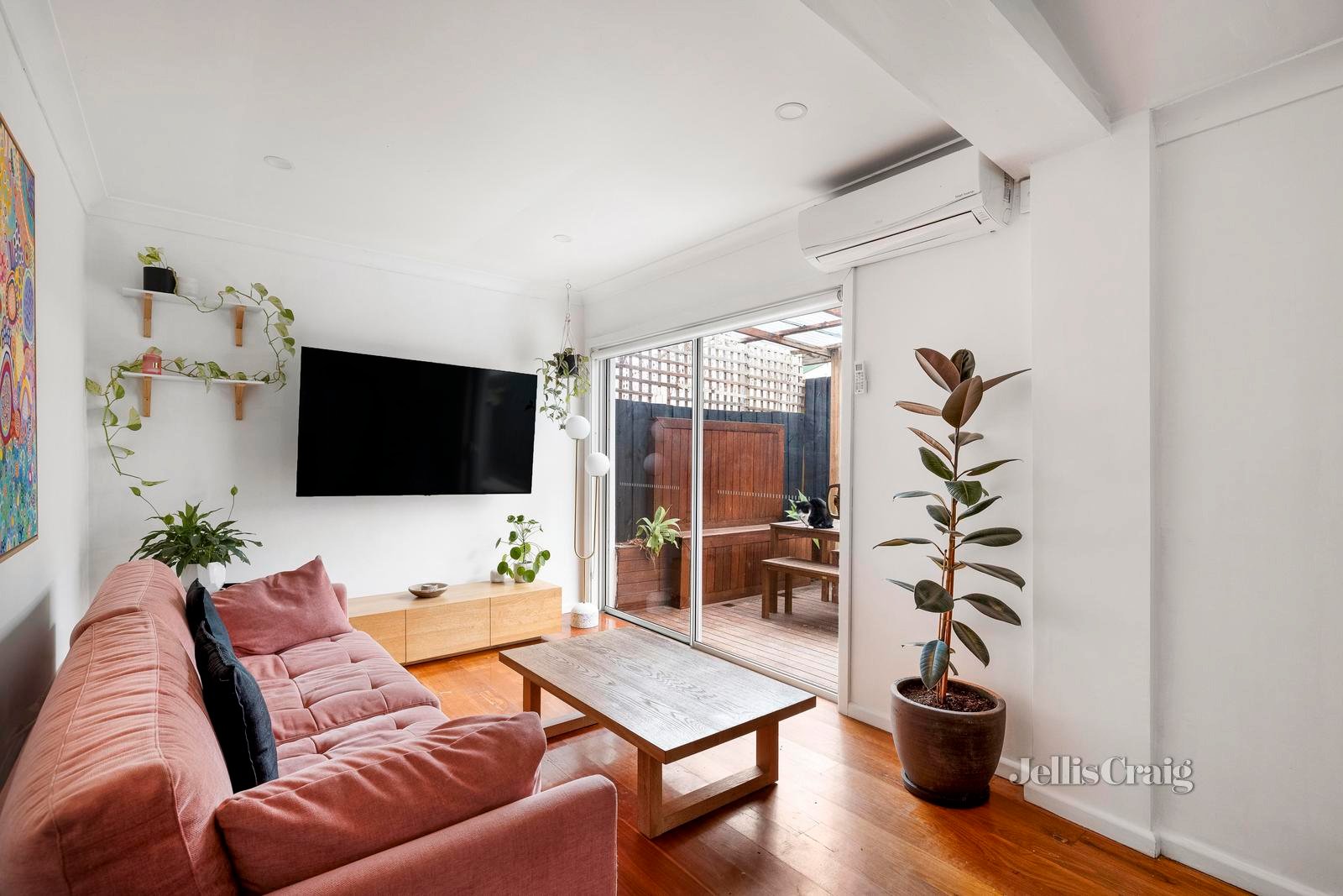 18 Alfred Street, North Melbourne image 2