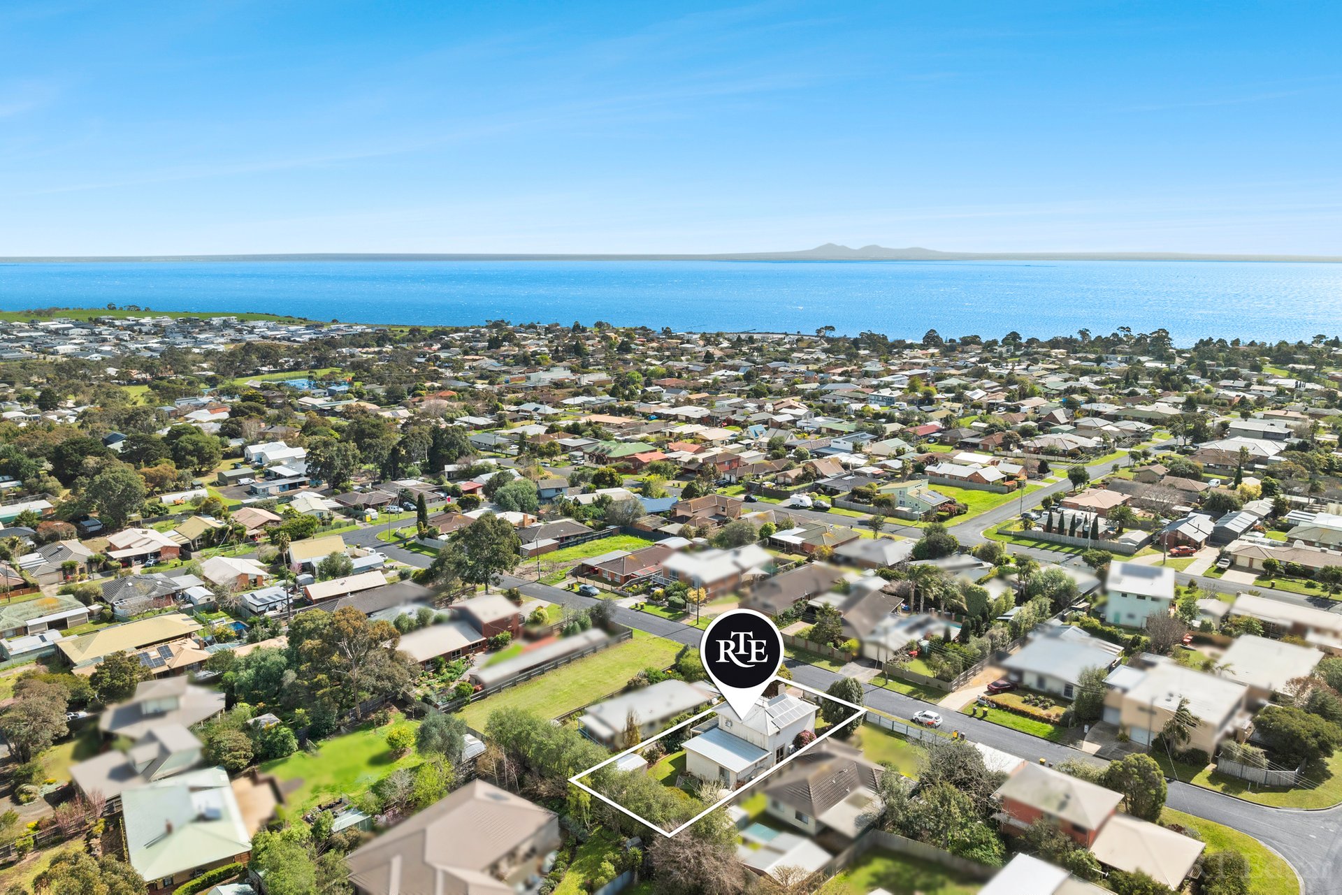 Property Gallery Thumbnail 13