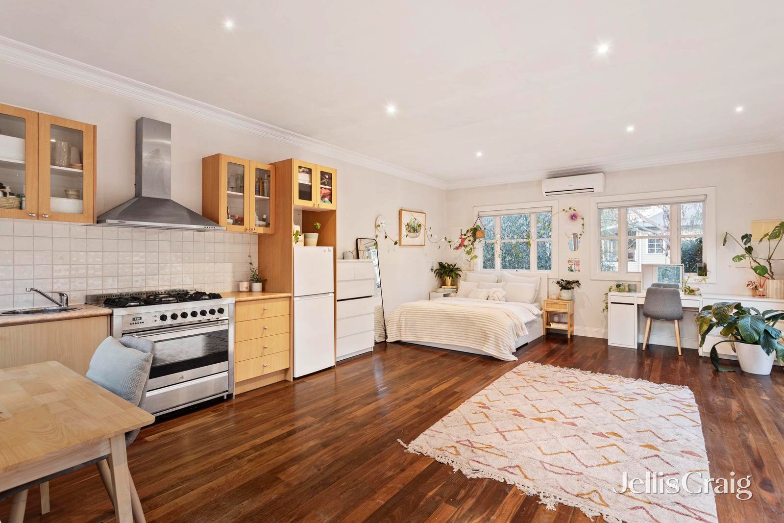 18 Amersham Drive, Warrandyte image 9
