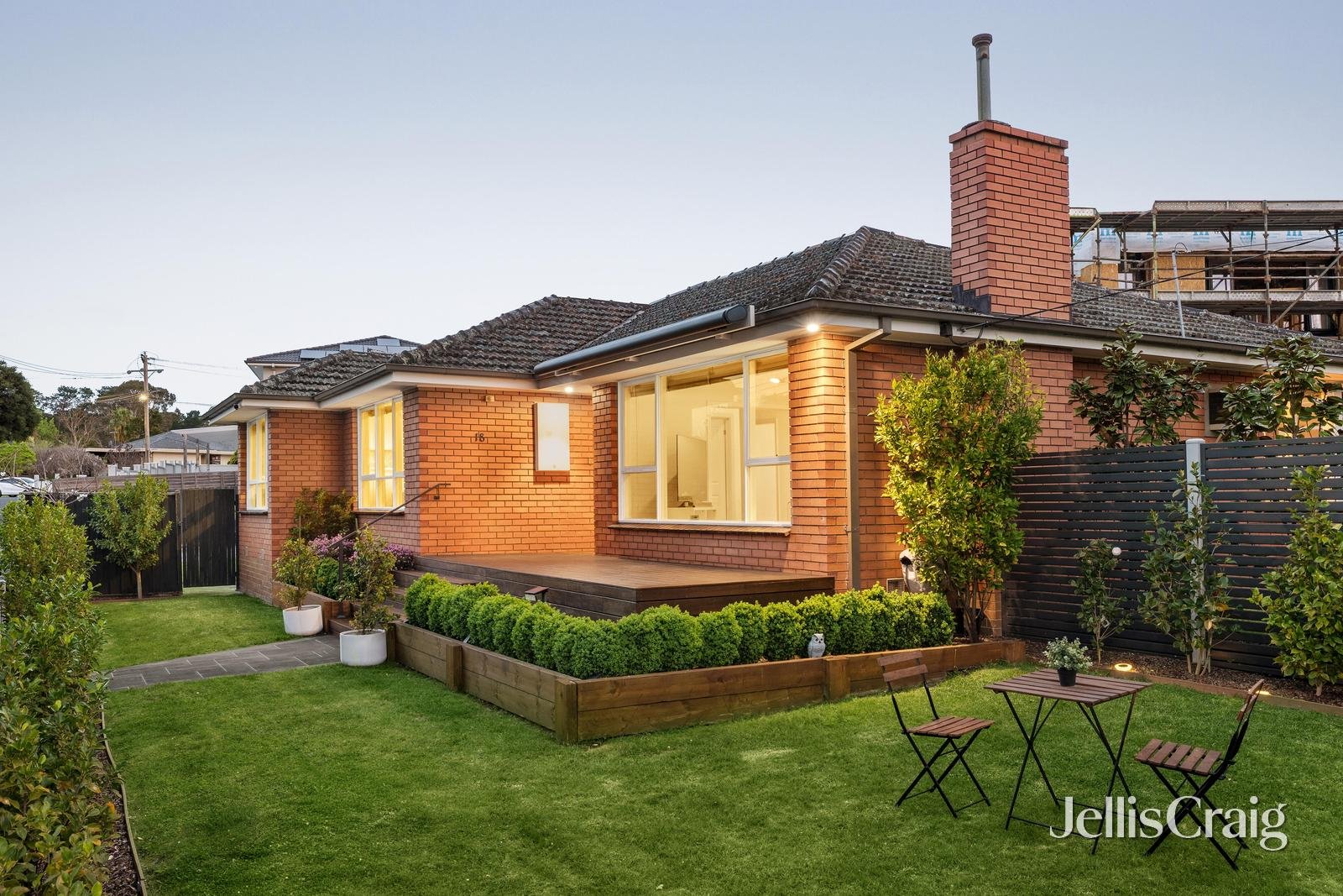 18 Arawata Drive, Doncaster&nbsp;East image 2