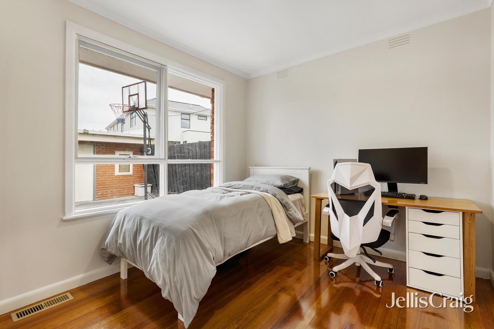 18 Arawata Drive, Doncaster&nbsp;East image 9