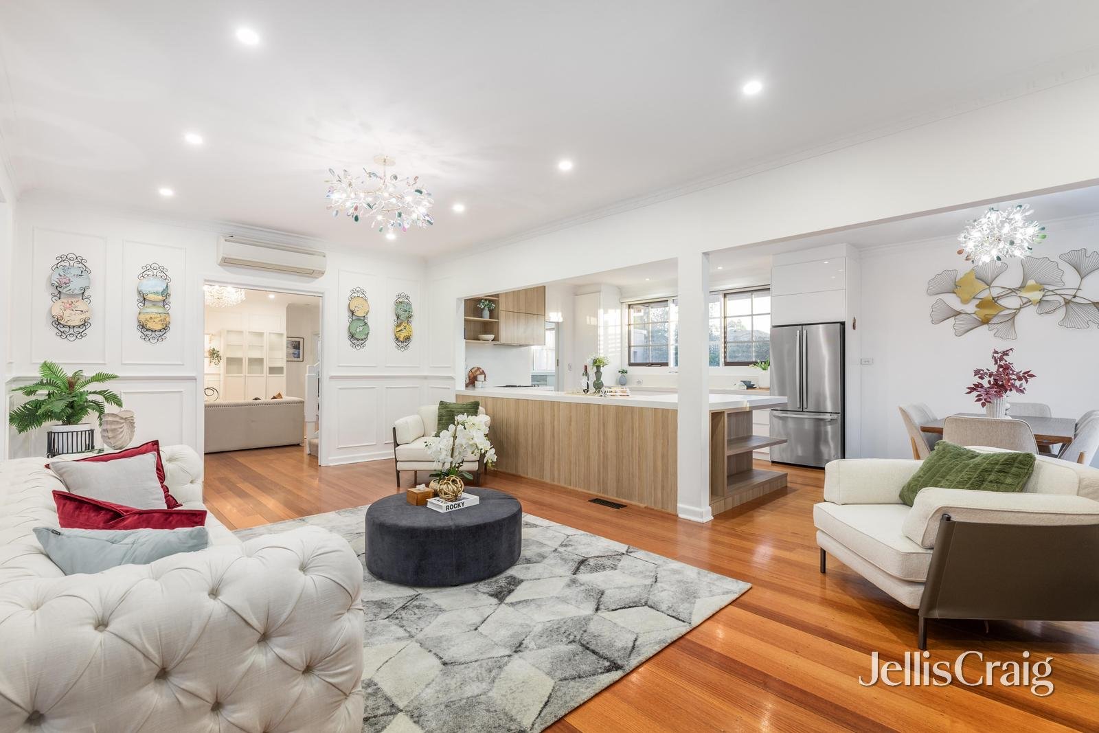 18 Ashwood Drive, Ashwood image 5