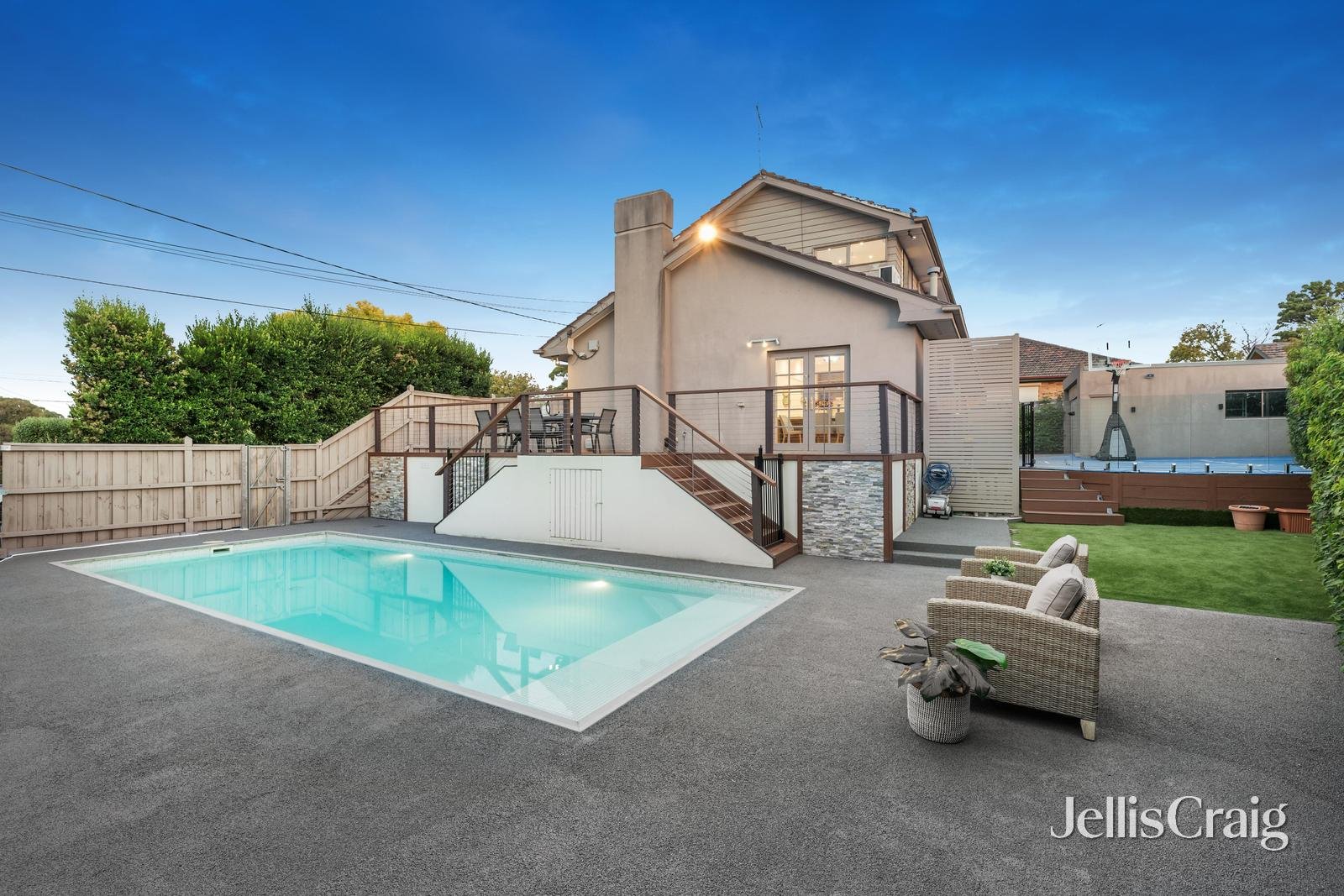 18 Ashwood Drive, Ashwood image 18