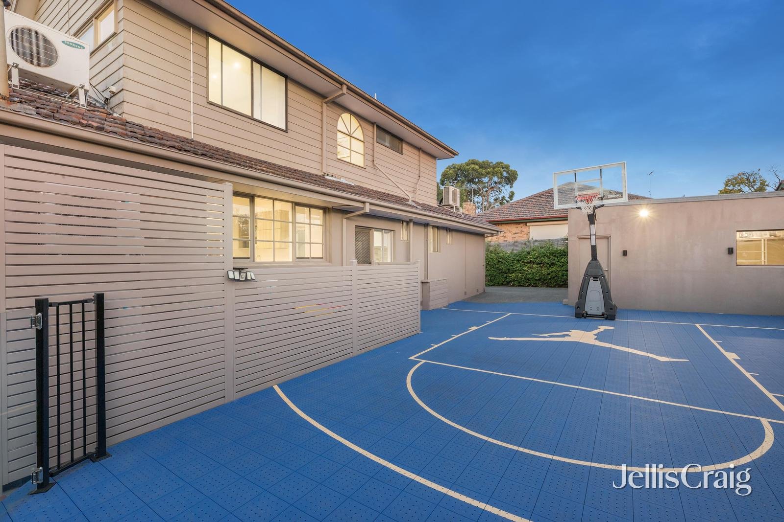 18 Ashwood Drive, Ashwood image 19