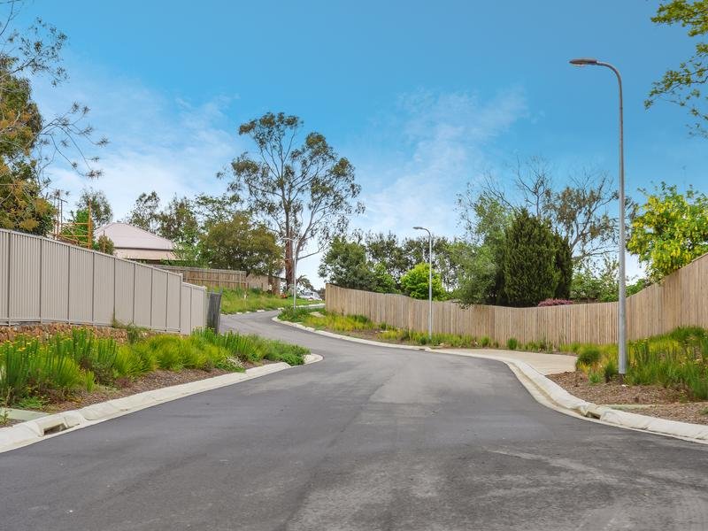 18 Aspen Court, Warranwood image 6