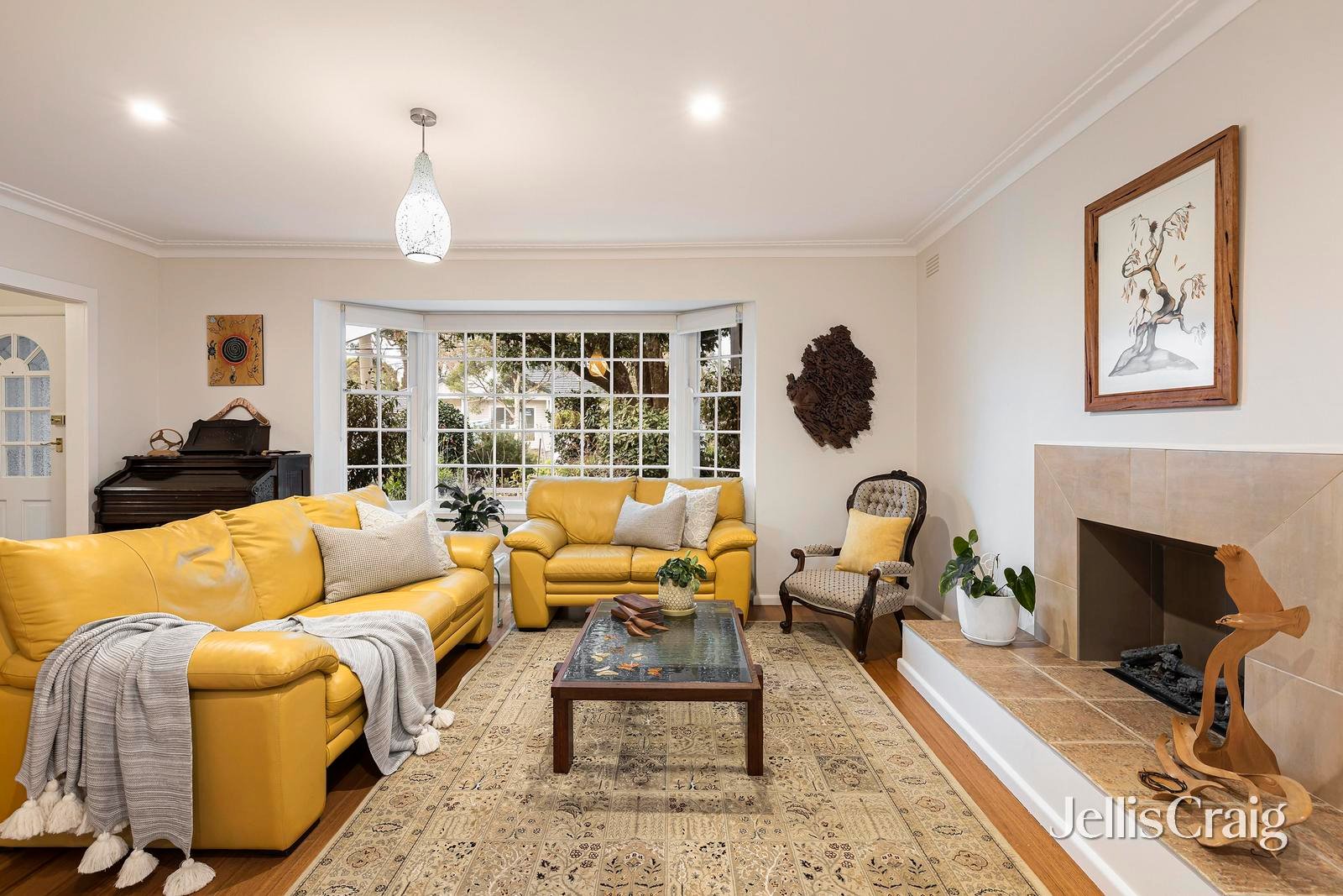 18 Banksia Court, Heathmont image 2