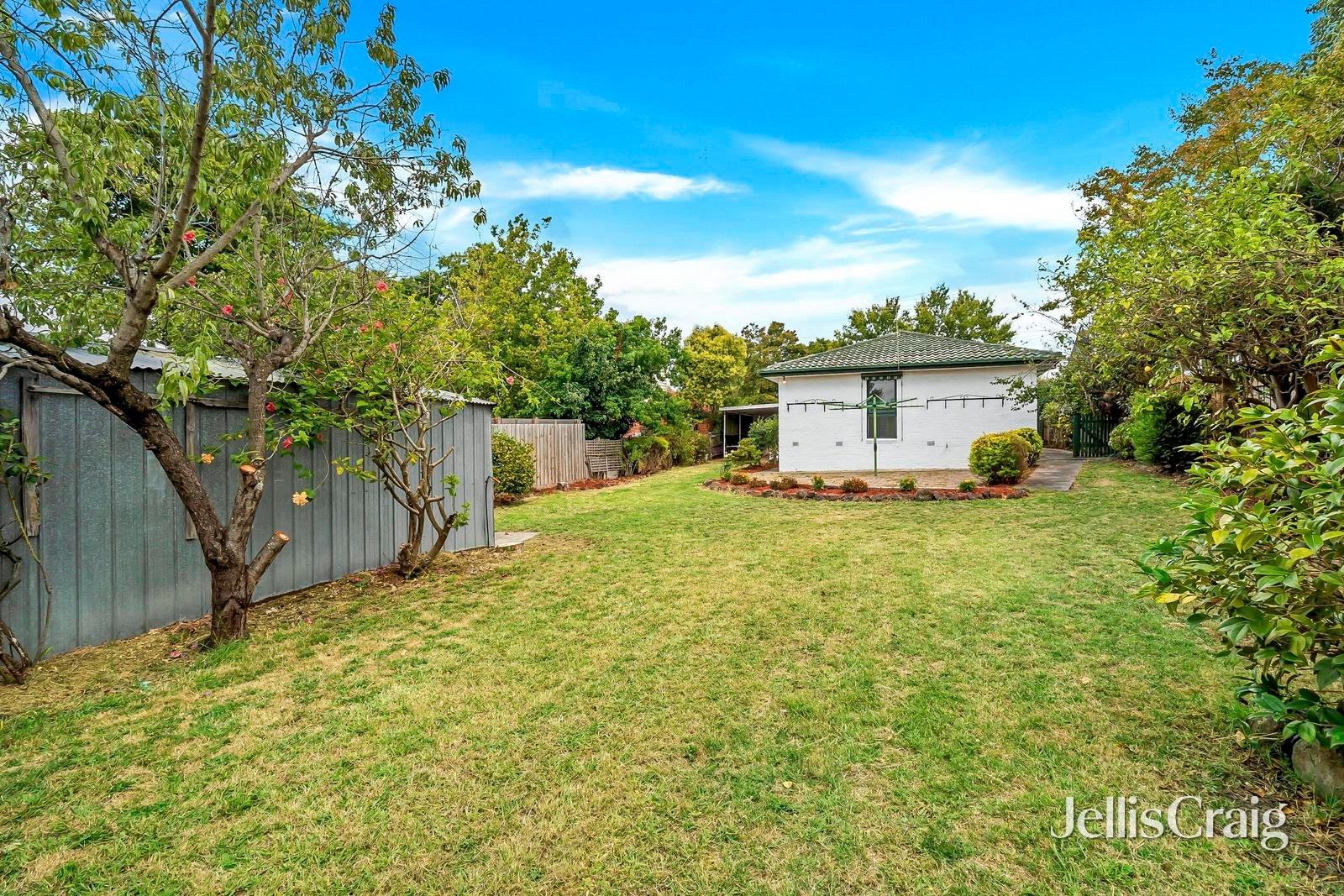 18 Barcelona Street, Box&nbsp;Hill image 9