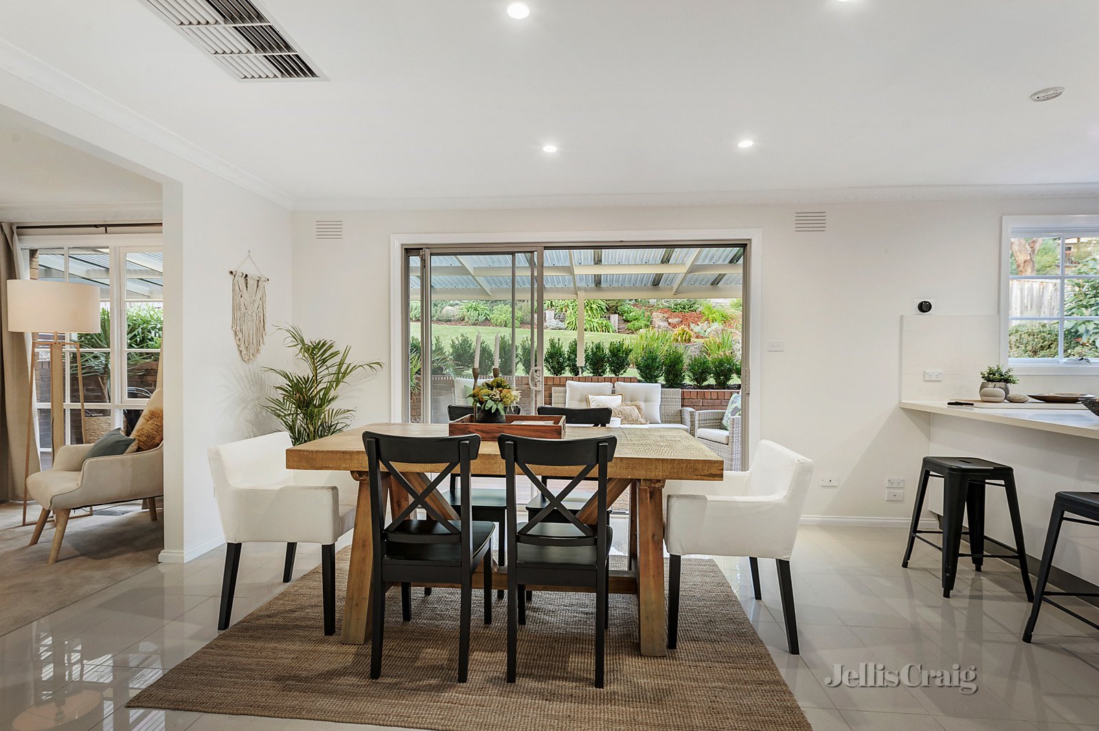 18 Barriedale Court, Eltham image 3