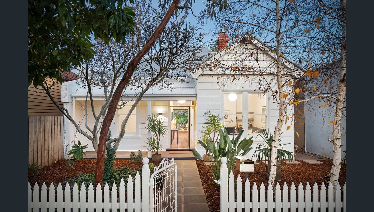 18 Barry Street, Northcote image 1