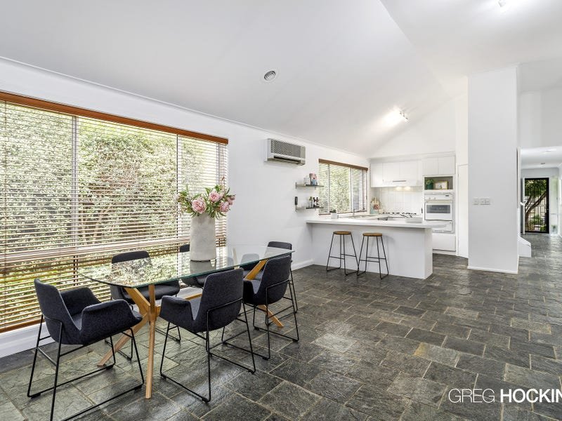 18 Bates Drive, Williamstown image 5