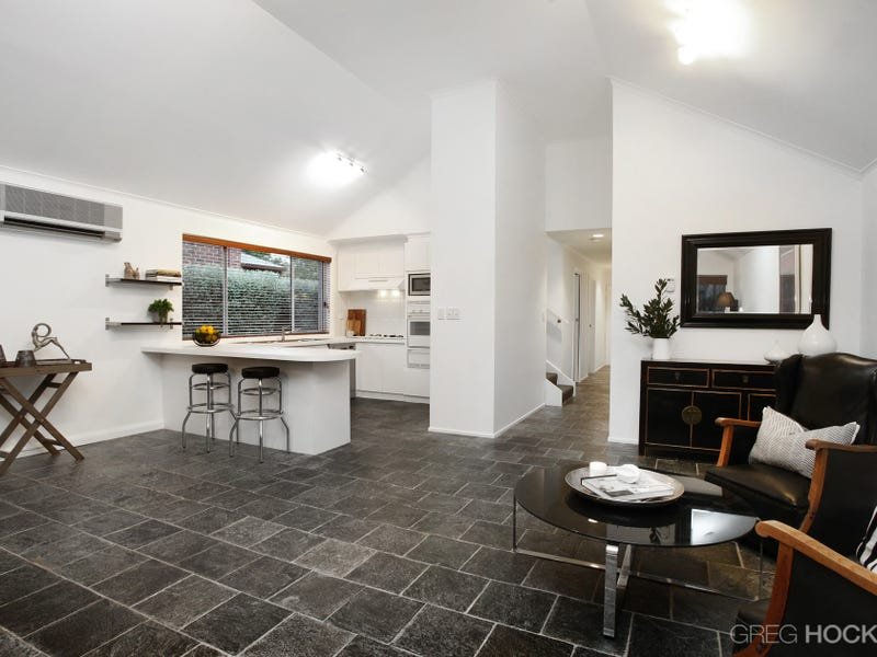 18 Bates Drive, Williamstown image 6