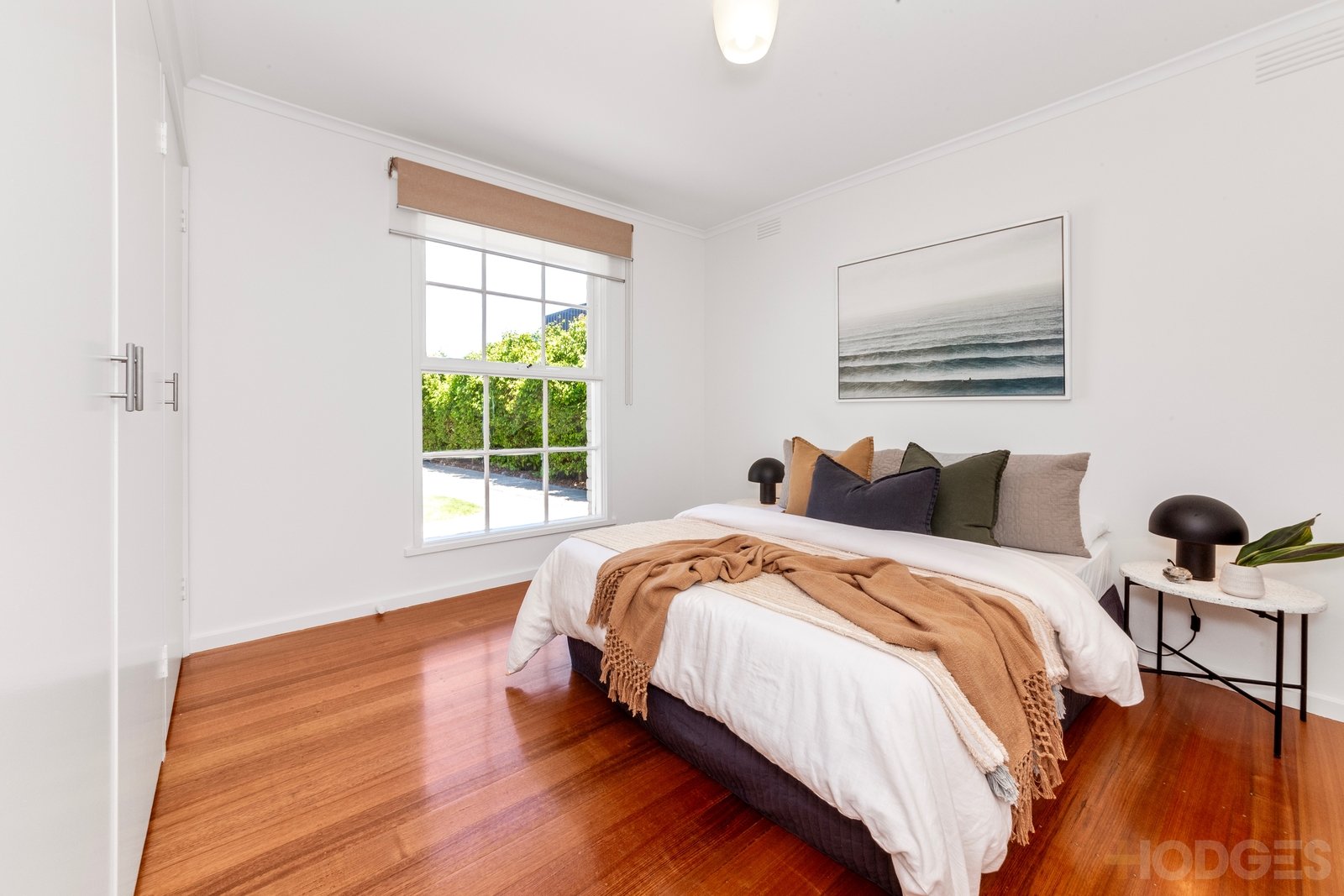 1 / 8 Bayview Crescent Black Rock