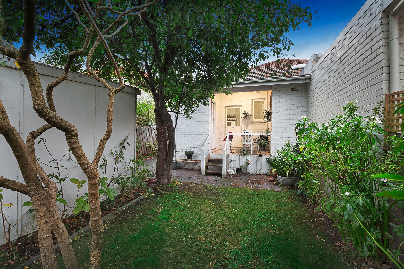 18 Beaconsfield Road, Hawthorn East image 2