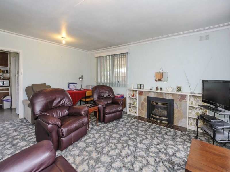 18 Benjamin Street, Box Hill North image 13