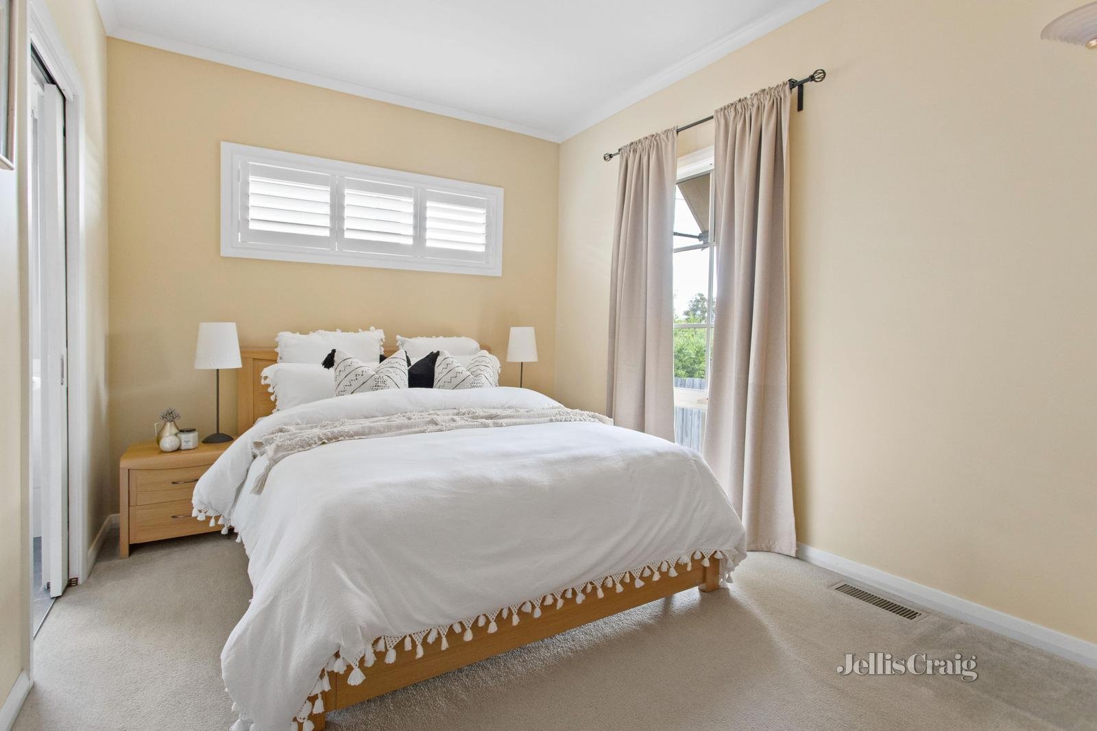 18 Blamey Street, Bentleigh East image 6