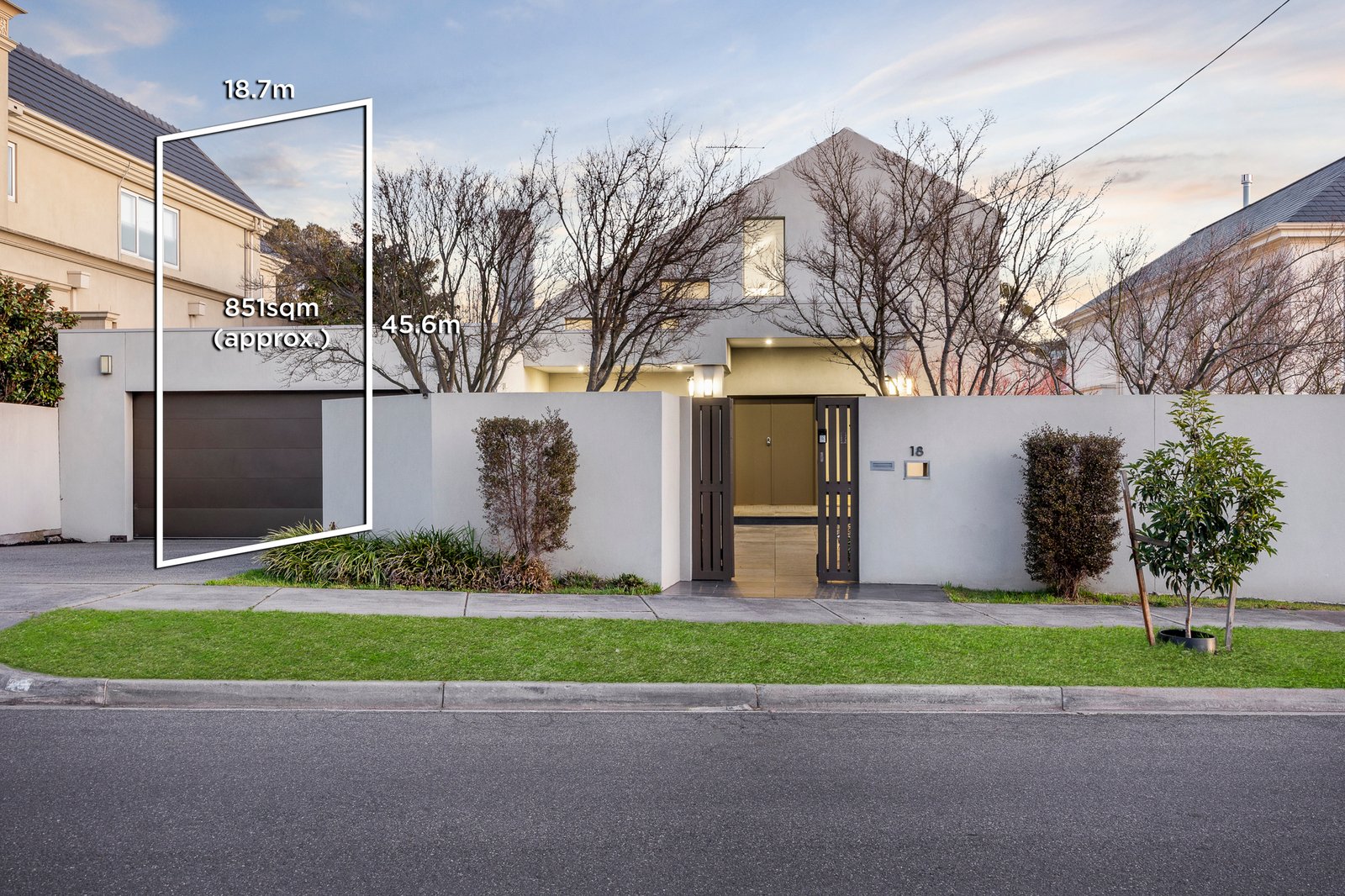 18 Bluff Street