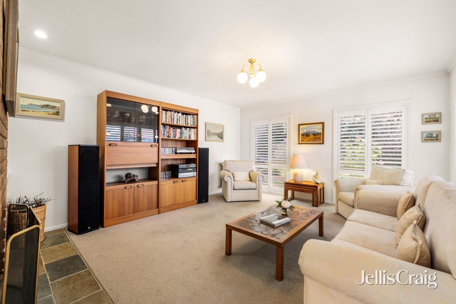 18 Bowen Road, Doncaster&nbsp;East image 3