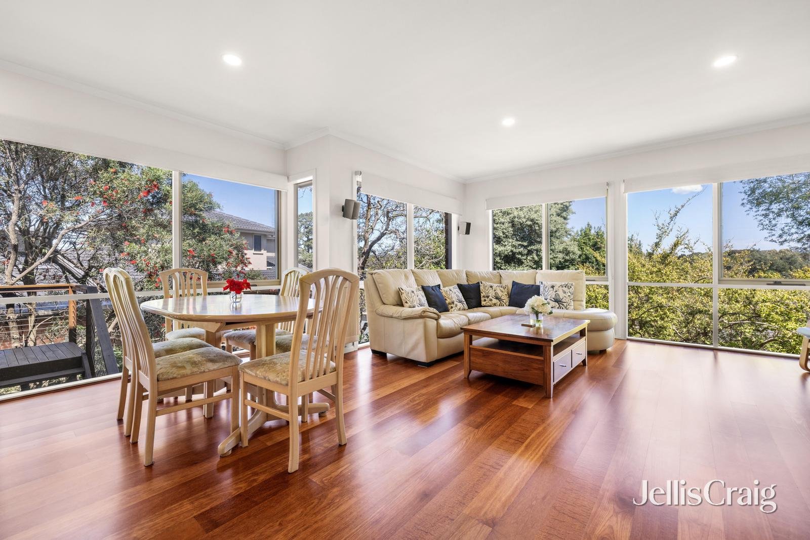 18 Bowen Road, Doncaster&nbsp;East image 4