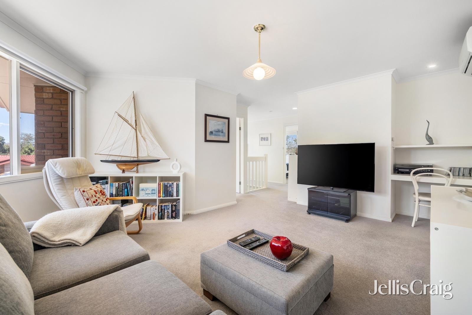 18 Bowen Road, Doncaster&nbsp;East image 8