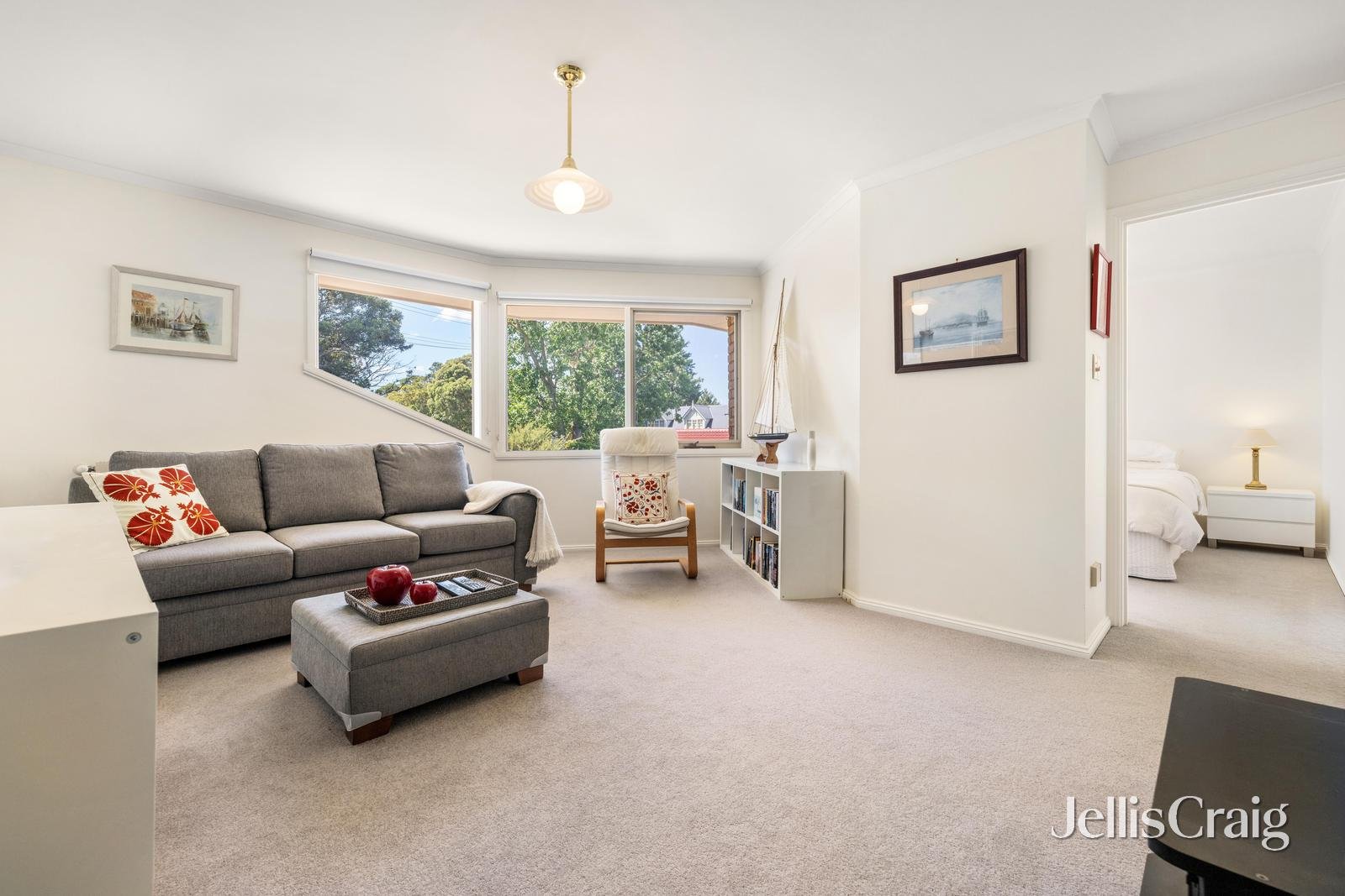 18 Bowen Road, Doncaster&nbsp;East image 9