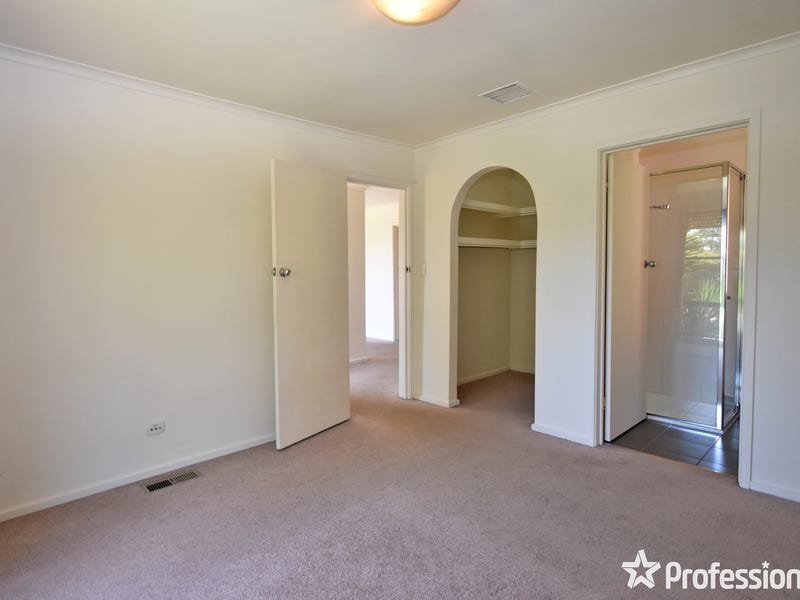 18 Bowen Road, Lilydale image 9