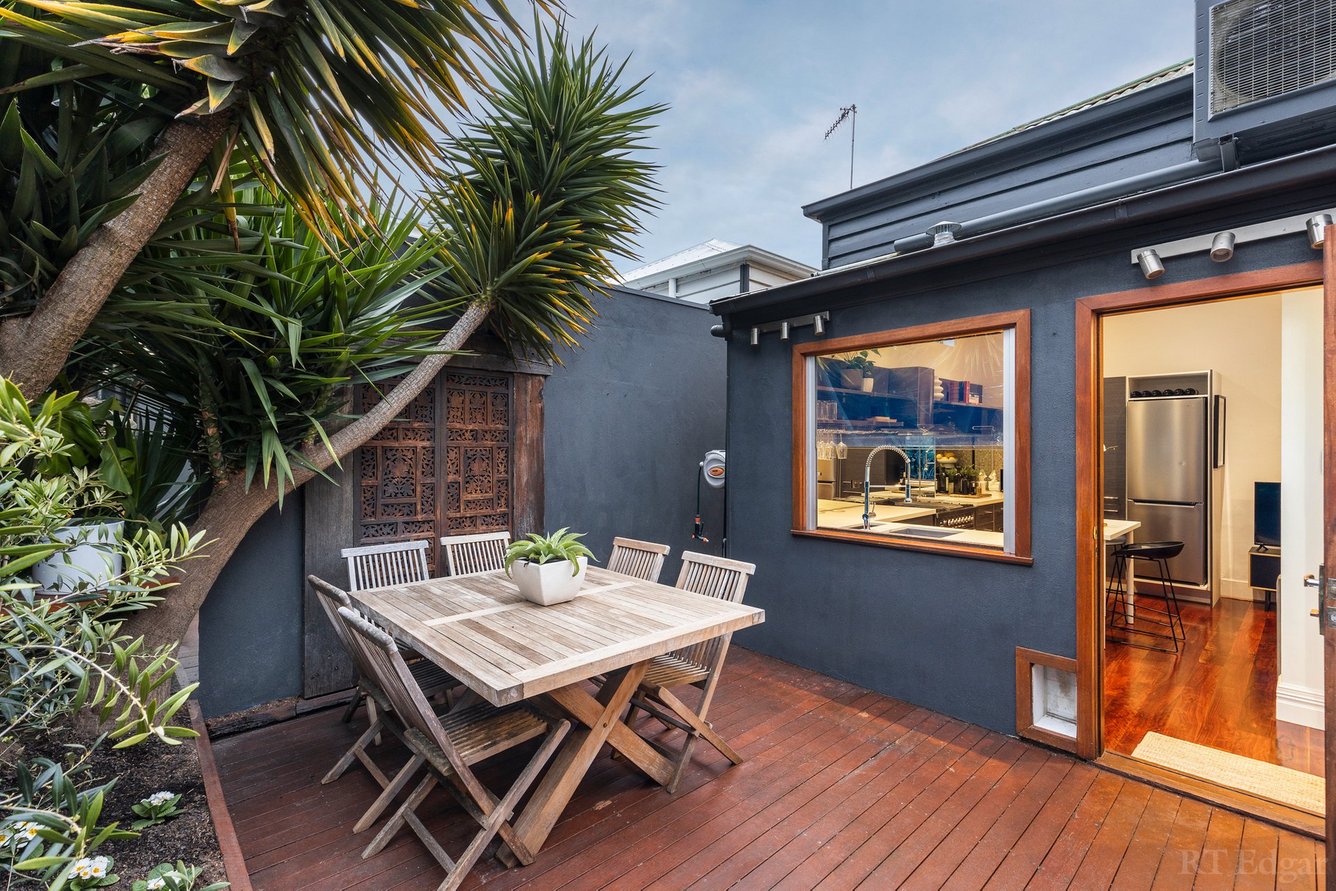 Property Gallery Thumbnail 6