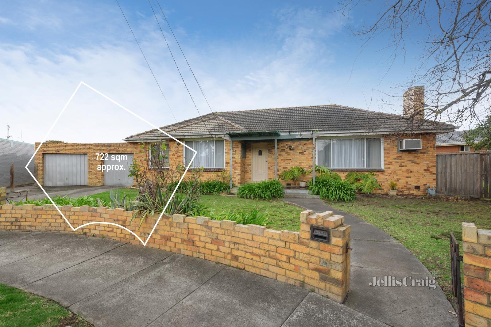 18 Box Court, Bentleigh East image 1