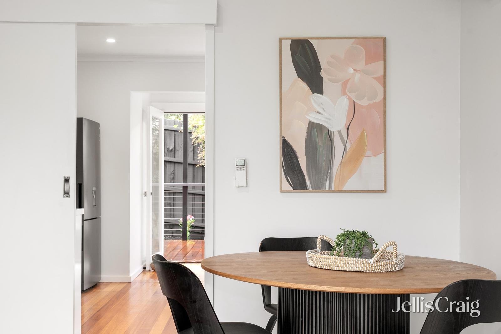 1/8 Braeside Avenue, Ringwood&nbsp;East image 6