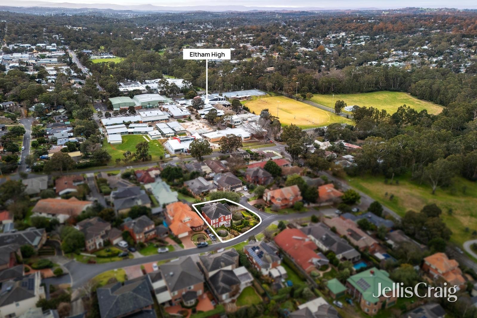 18 Brentwood Rise, Eltham image 21