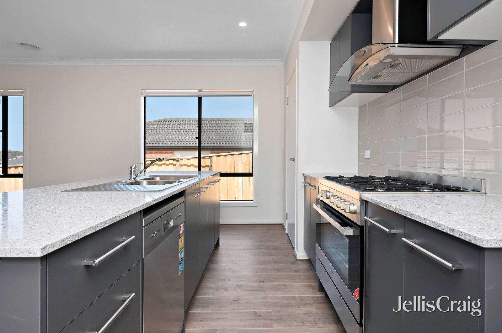 18 Buick Road, Smythes Creek image 2