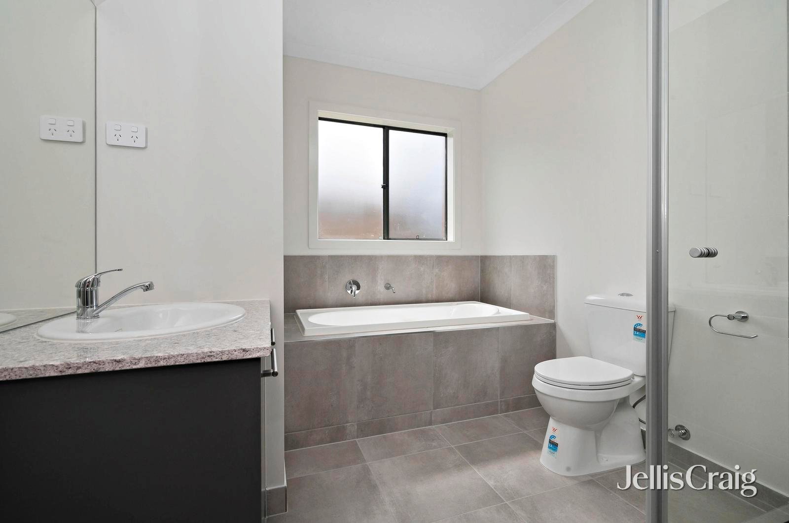 18 Buick Road, Smythes Creek image 4