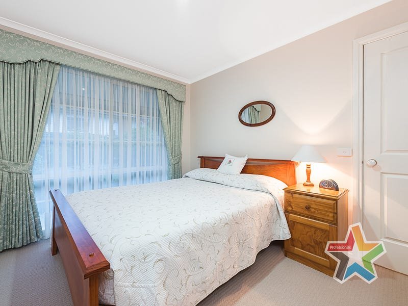 1/8 Byrne Road, Bayswater North image 6