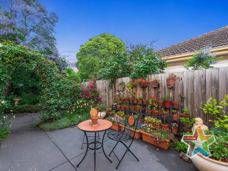 1/8 Byrne Road, Bayswater North image 12