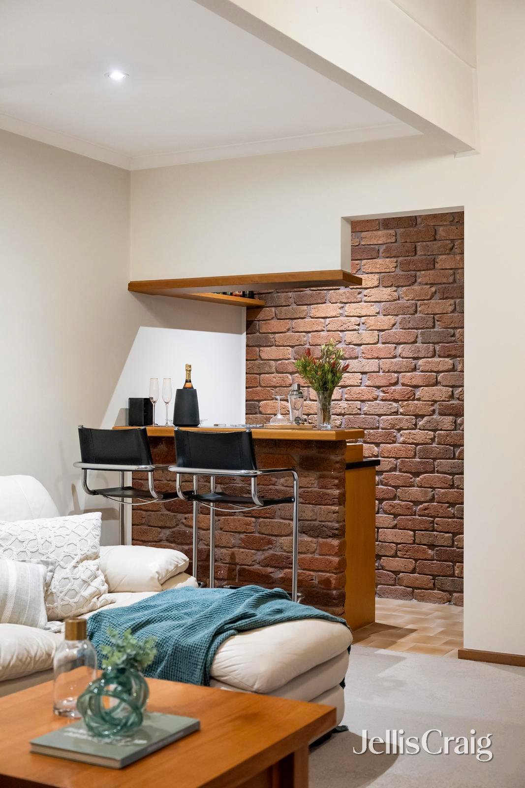 18 Campbell Court, Warrandyte image 8