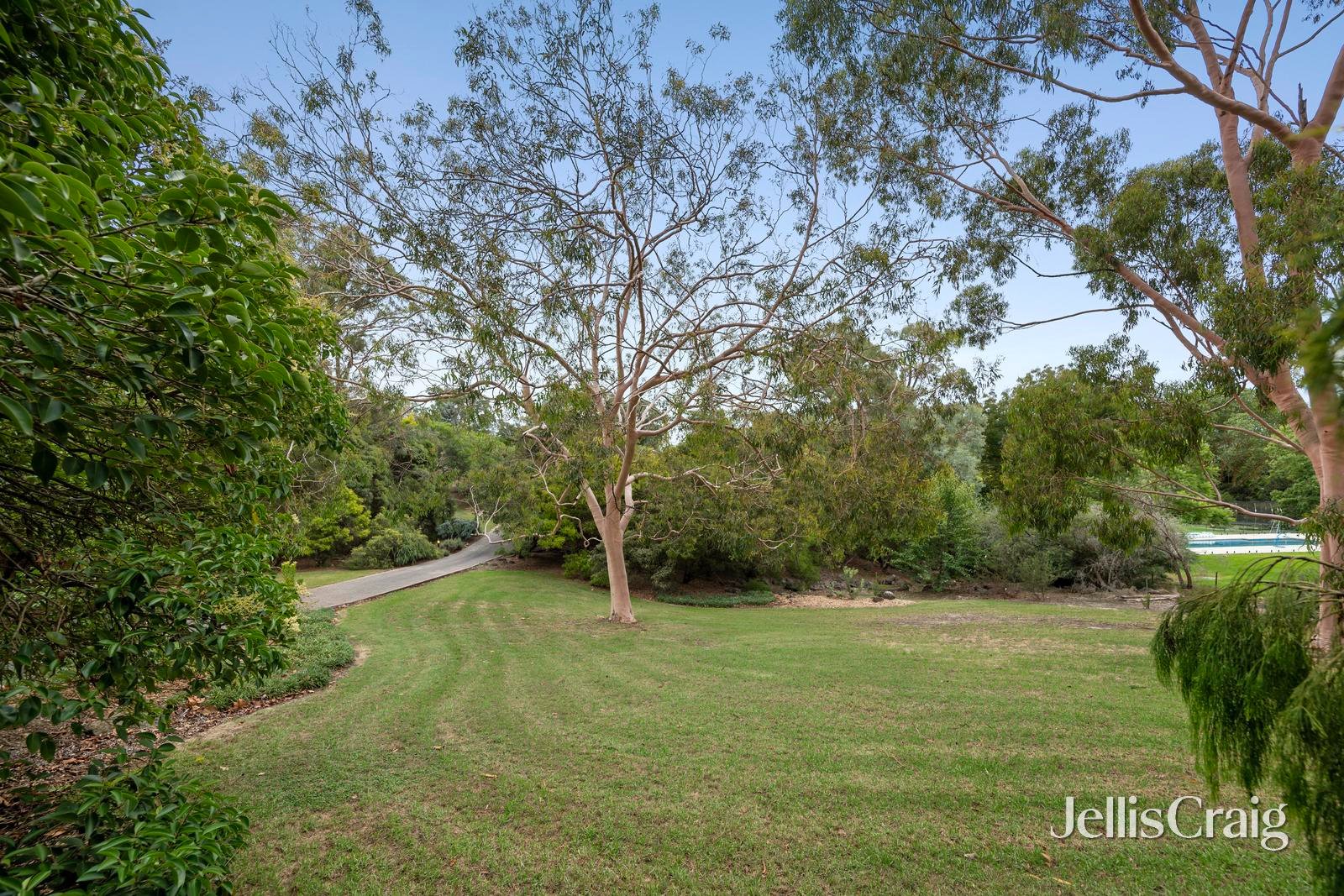 18 Campbell Court, Warrandyte image 19