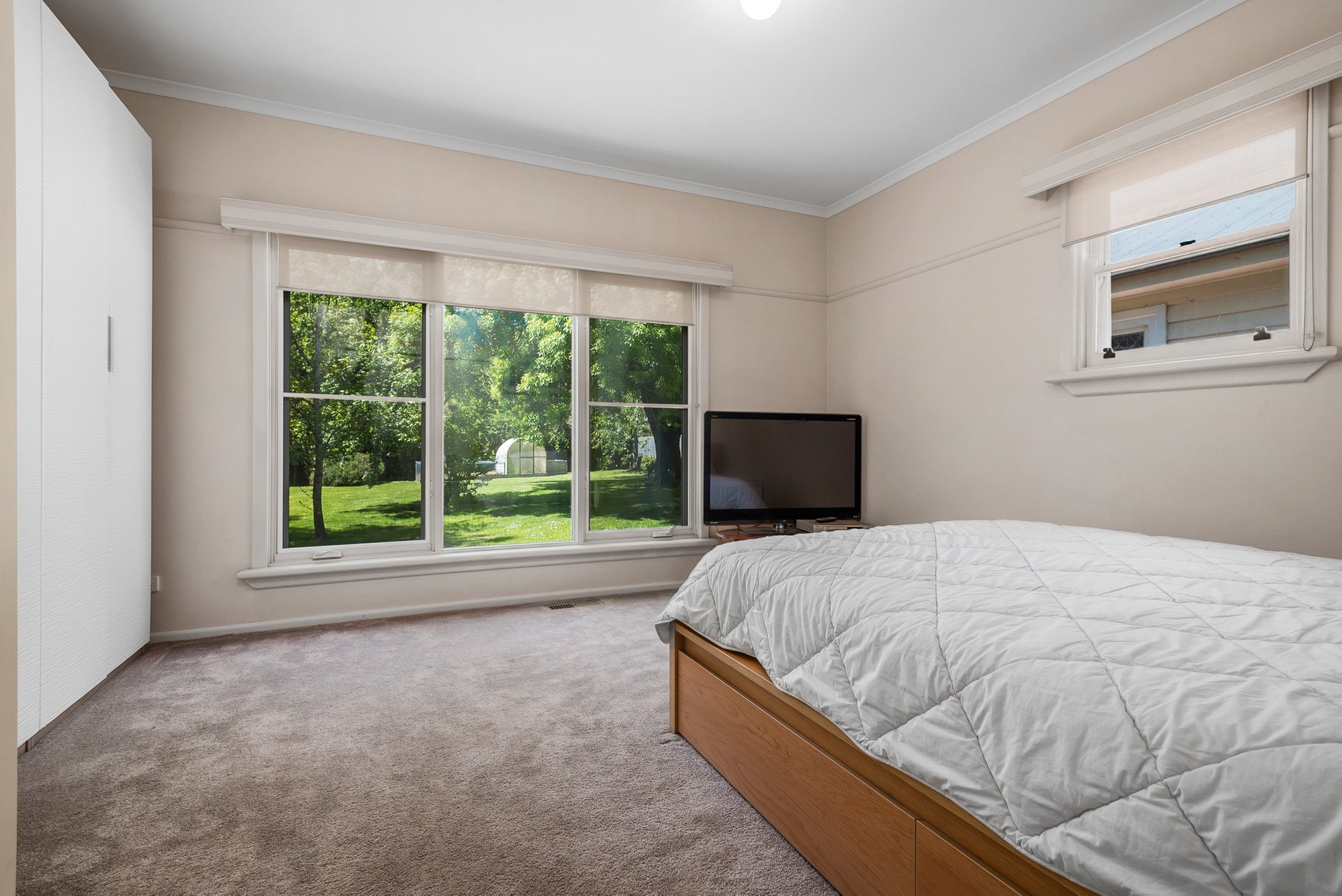 Property Gallery Thumbnail 10