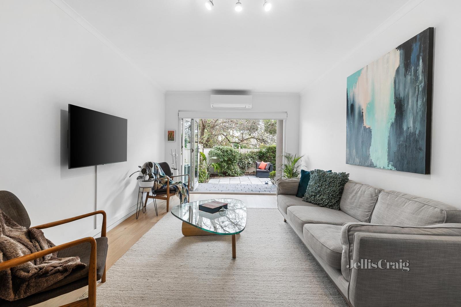 1/8 Cavendish Place, Brighton image 1