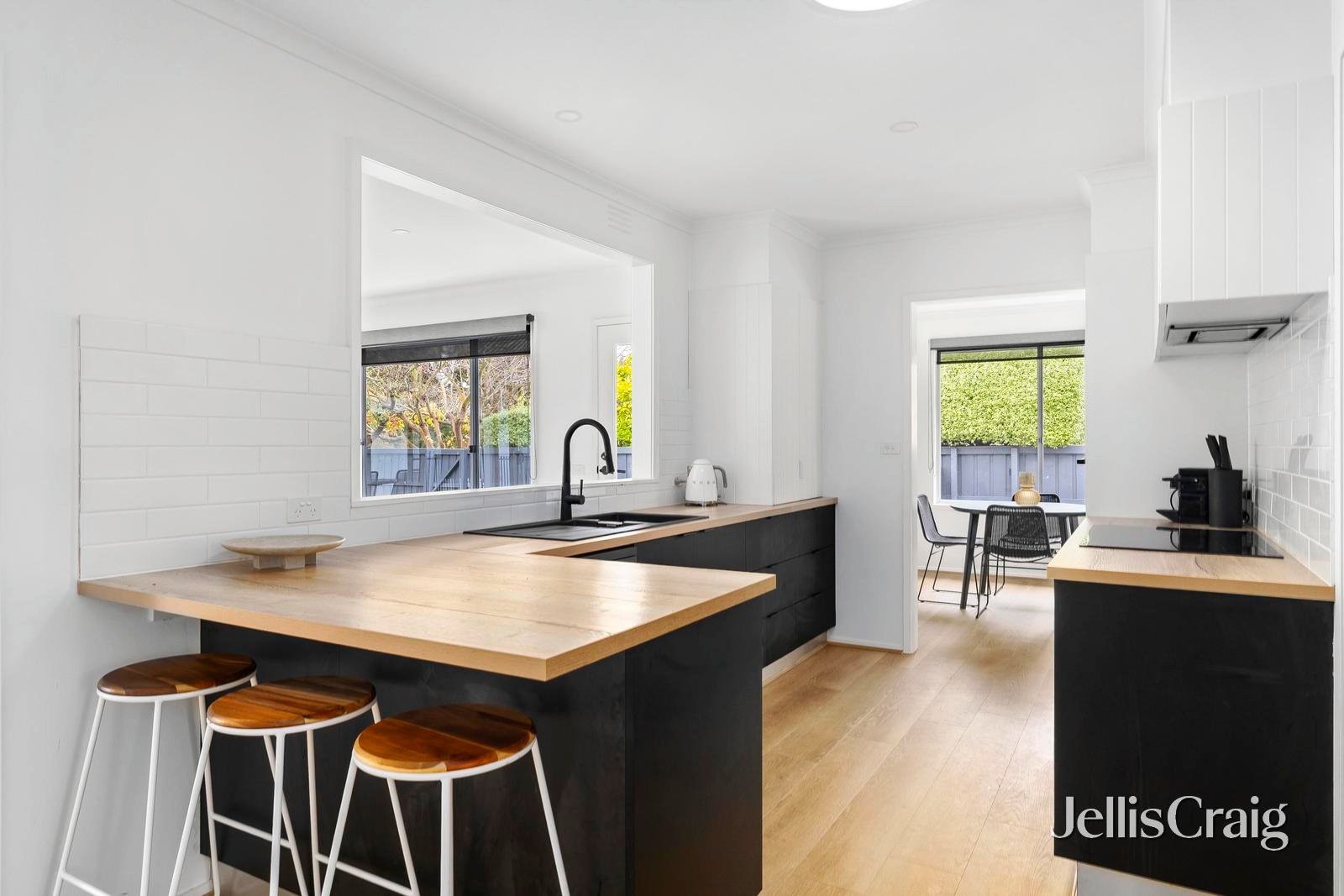 18 Charles Street, Blairgowrie image 6