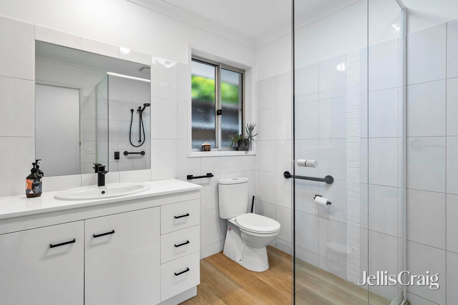 18 Charles Street, Blairgowrie image 9