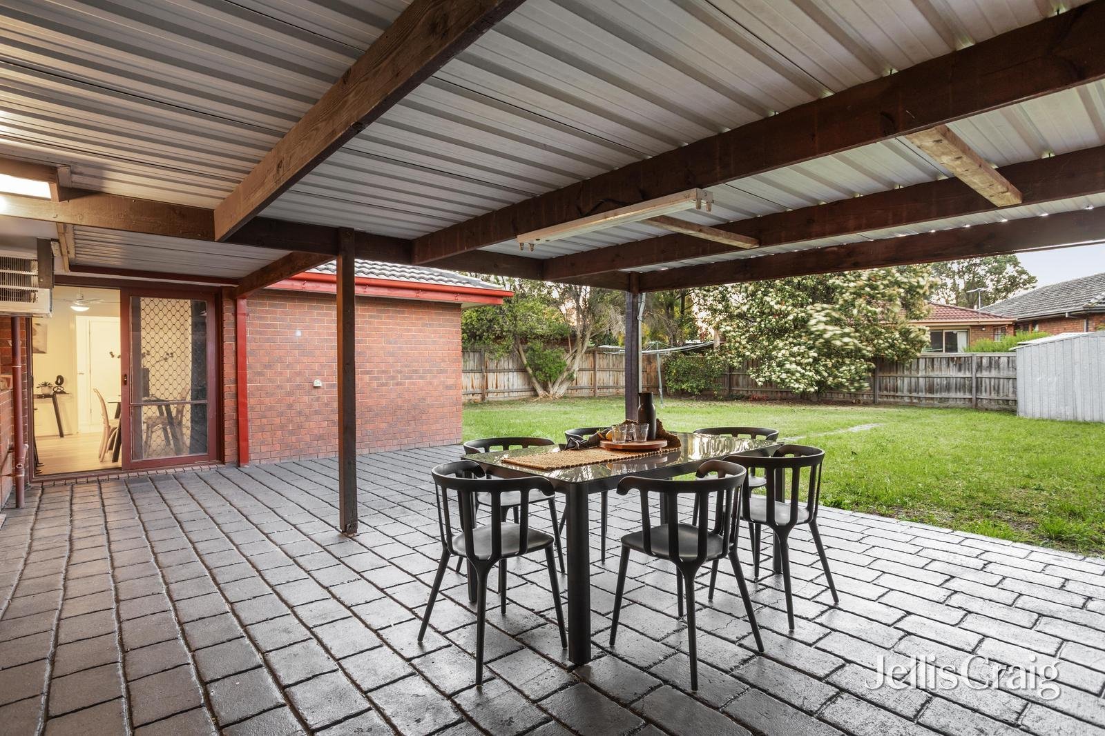 18 Chestnut Road, Mill Park image 11