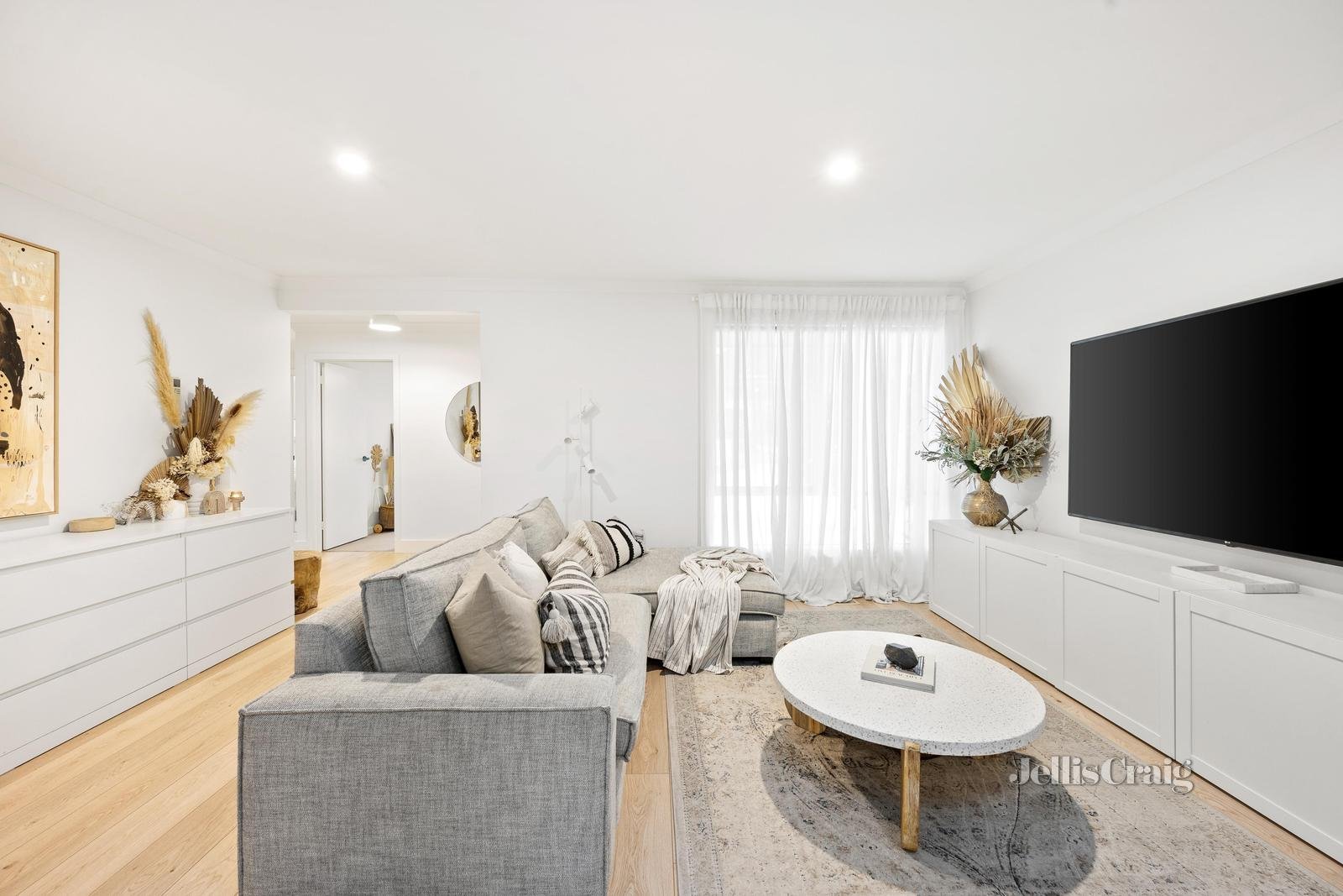 18 Chirnside Drive, Chirnside Park image 6