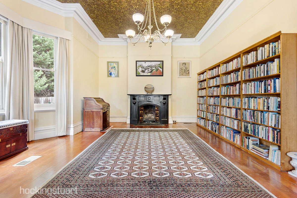 18 Churchill Street, Mont Albert image 4