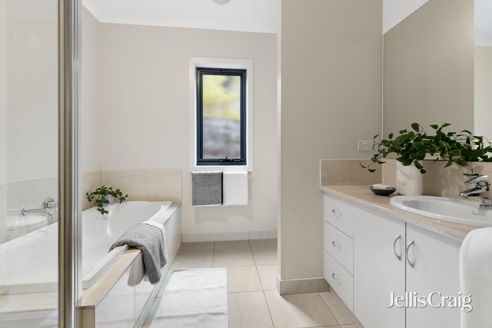 18 Club House Close, Buninyong image 13